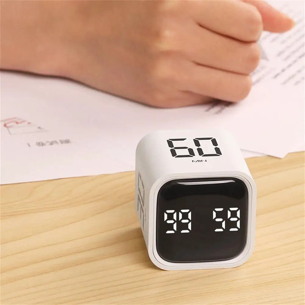 CubeFlow : Minuteur gravitationnel avec affichage LED